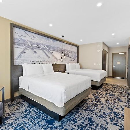 Best Western Plus Marquette Hotel & Suites Экстерьер фото